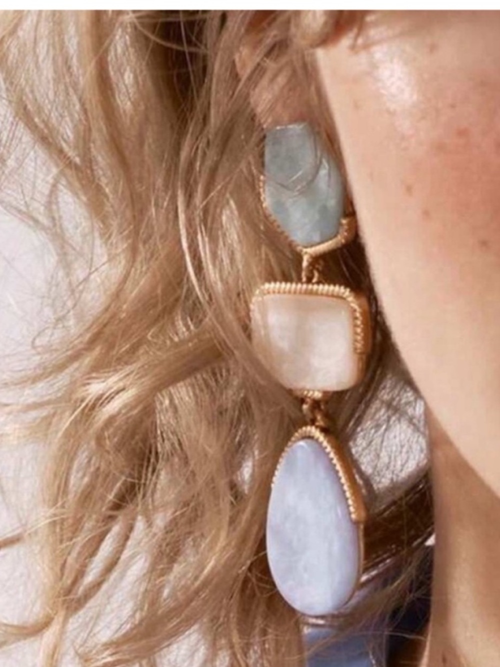 New! Blue Summer Statement Drop Earrings (1053) NWOT